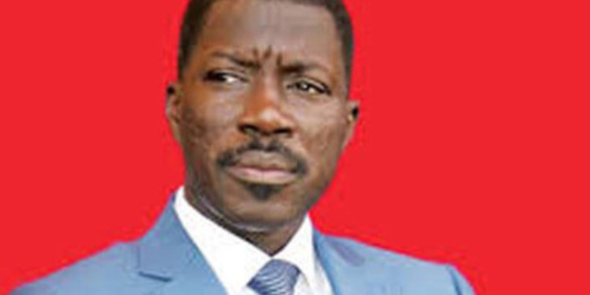 « Un peu de dérision dans un Sénégal à la croisée des chemins », par Talla Sylla « Un peu de dérision dans un Sénégal à la croisée des chemins », par Talla Sylla