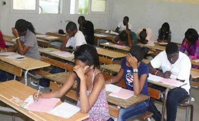 Baccalauréat 2023 à Ouakam : Pris en flagrant délit de triche, un candidat arrêté Baccalauréat 2023 à Ouakam : Pris en flagrant délit de triche, un candidat arrêté