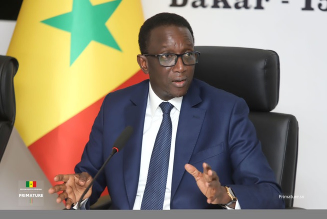 Au nom de Son Excellence Monsieur le Président Macky SALL, le Premier Ministre Amadou BA a présidé la cérémonie de clôture de la première édition Forum International des Investissements du Sénégal Au nom de Son Excellence Monsieur le Président Macky SALL, le Premier Ministre Amadou BA a présidé la cérémonie de clôture de la première édition Forum International des Investissements du Sénégal