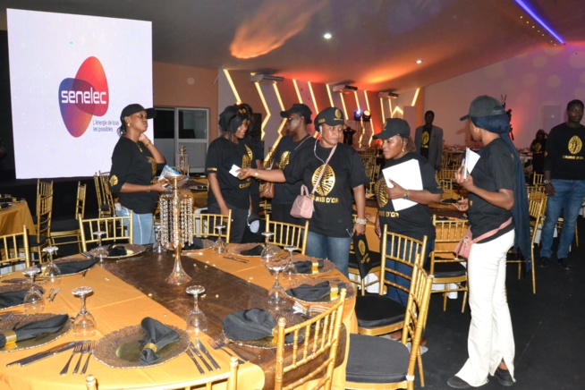 Les premières images de la soirée prestigieuse les Cauris d'Or au King Fahd ce samedi avec Youssou Ndour. Les premières images de la soirée prestigieuse les Cauris d'Or au King Fahd ce samedi avec Youssou Ndour.