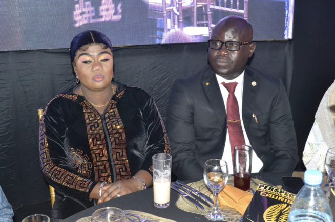 Les 100 premiers images de la soirée des Cauris d'or au King Fahd avec le MEDS du Pdt Mbagnick Diop Les 100 premiers images de la soirée des Cauris d'or au King Fahd avec le MEDS du Pdt Mbagnick Diop