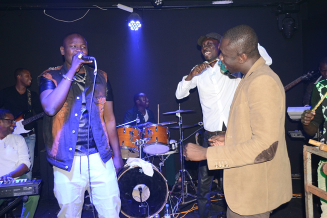 Images: Les "Rakadioumans" à l'assaut du Baramundi avec la génération consciente de Pape Diouf Images: Les "Rakadioumans" à l'assaut du Baramundi avec la génération consciente de Pape Diouf