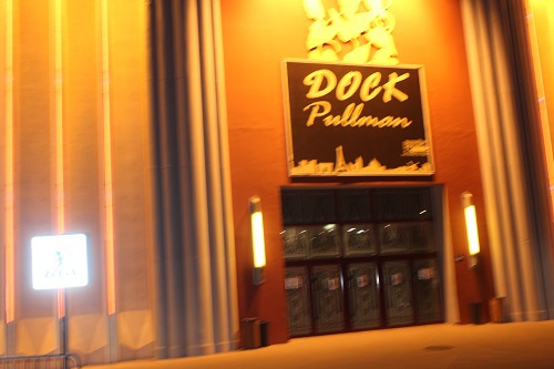 VIDEO: L'indépendance du Sénégal à Paris: Les "rakadioumans" de la diaspora aux Docks de Pullman le 04 Avril avec Pape Diouf et la génération consciente. VIDEO: L'indépendance du Sénégal à Paris: Les "rakadioumans" de la diaspora aux Docks de Pullman le 04 Avril avec Pape Diouf et la génération consciente.