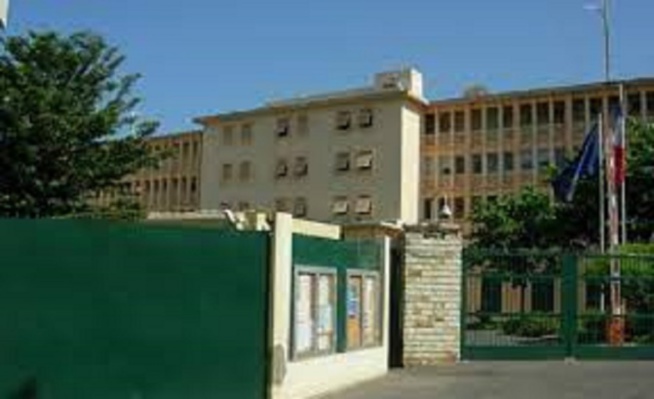 Consul General de France : l'association des Français du Sénégal dénonce des cas de mauvais traitements Consul General de France : l'association des Français du Sénégal dénonce des cas de mauvais traitements