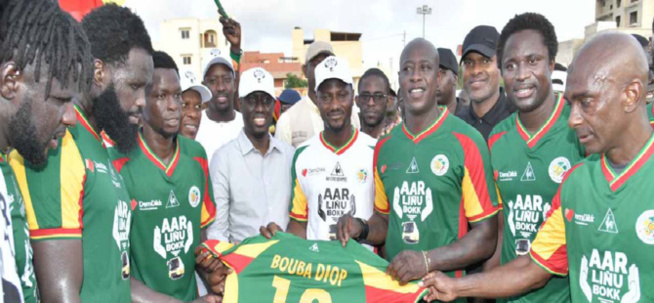 Pour la préservation des biens publics : Dem Dikk et les Lions de 2002 sensibilisent les casseurs Pour la préservation des biens publics : Dem Dikk et les Lions de 2002 sensibilisent les casseurs