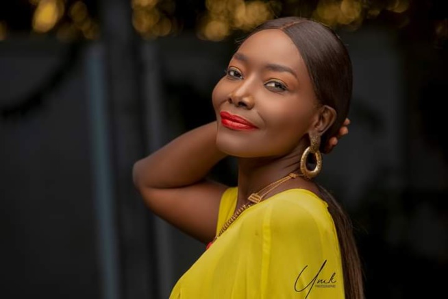 Carré VIP avec Coumba Gawlo Du beau spectacle...à guichets fermés ! La Diva à la Voix d’Or a assuré un beau spectacle, à guichets fermés Carré VIP avec Coumba Gawlo Du beau spectacle...à guichets fermés ! La Diva à la Voix d’Or a assuré un beau spectacle, à guichets fermés