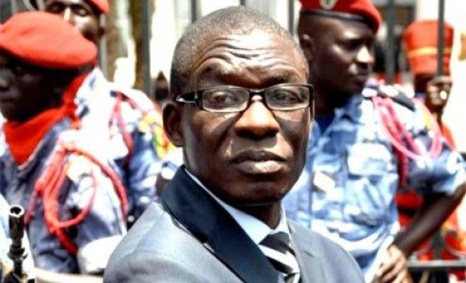 Place de l'Obélisque: Farba Senghor et Mamadou Diop Decroix arrêtés Place de l'Obélisque: Farba Senghor et Mamadou Diop Decroix arrêtés