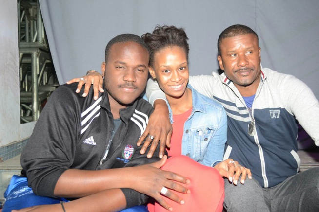 Images: Le thiossane night vibre au rythme du "rakadiou show" avec les " rakadioumans" de Dakar