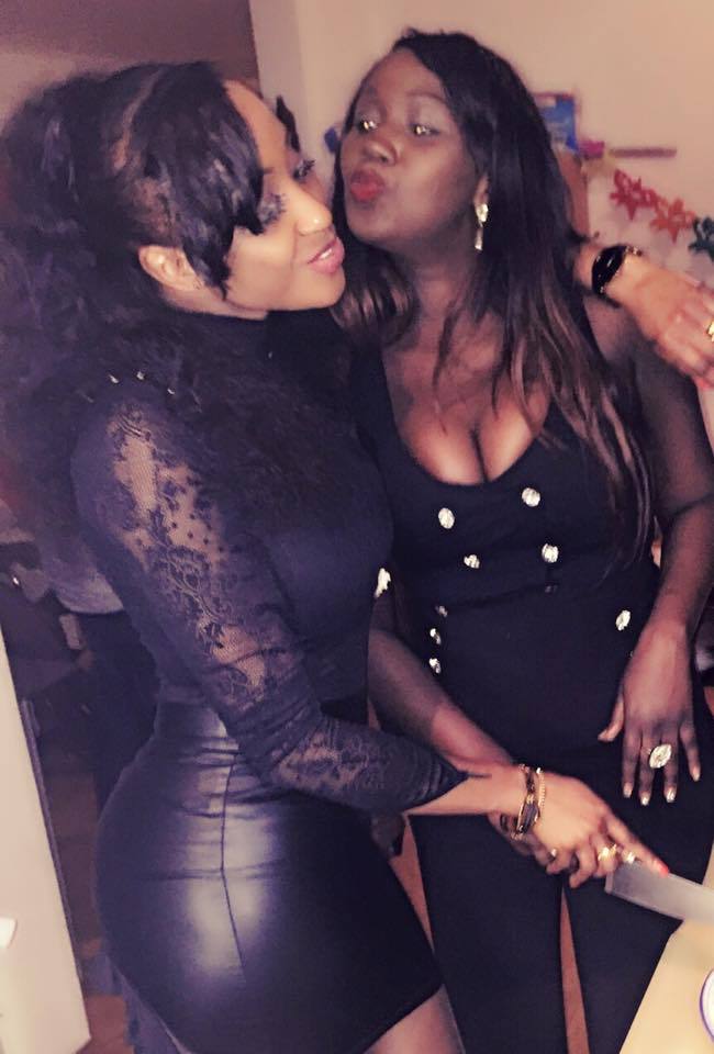 Tina Diouf affolante dans sa tenue sexy