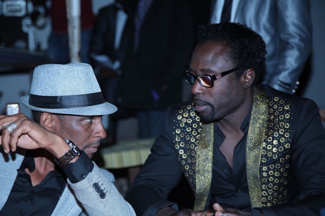 20 IMAGES: Présentation de son nouvel album au just 4 u: Salam signe son retour en force sur la scène musicale avec une vente de plus de 250 Cd. 20 IMAGES: Présentation de son nouvel album au just 4 u: Salam signe son retour en force sur la scène musicale avec une vente de plus de 250 Cd.