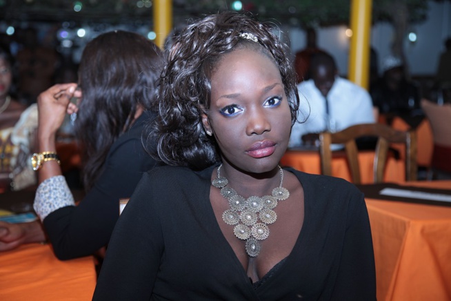 20 IMAGES: Présentation de son nouvel album au just 4 u: Salam signe son retour en force sur la scène musicale avec une vente de plus de 250 Cd. 20 IMAGES: Présentation de son nouvel album au just 4 u: Salam signe son retour en force sur la scène musicale avec une vente de plus de 250 Cd.