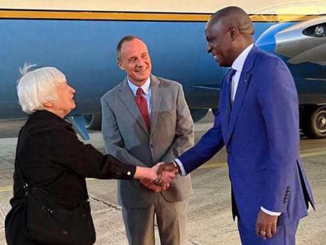 Affaire des 168 milliards à verser à Aboukhalil Bourgi dit Bibo : Le Ministre des Finances rappelle l'impossibilité d'exécution forcée sur les biens de l'État Affaire des 168 milliards à verser à Aboukhalil Bourgi dit Bibo : Le Ministre des Finances rappelle l'impossibilité d'exécution forcée sur les biens de l'État