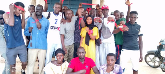 Mouvement d’humeur au FERA de la Commune de Bakel: Le collectif des employés réclame 8 mois de salaires et proteste contre leur Direction générale Mouvement d’humeur au FERA de la Commune de Bakel: Le collectif des employés réclame 8 mois de salaires et proteste contre leur Direction générale