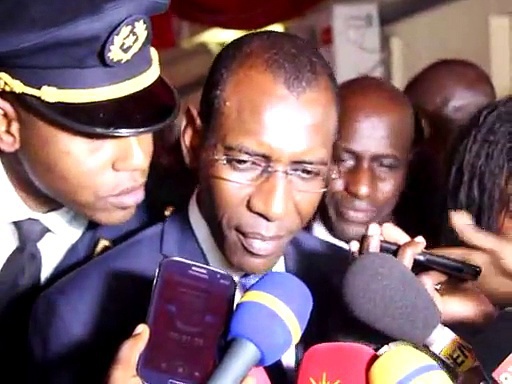 Abdoulaye Daouda Diallo répond à Wade : "Demander aux gens de marcher vers le Palais est juste du verbiage" Abdoulaye Daouda Diallo répond à Wade : "Demander aux gens de marcher vers le Palais est juste du verbiage"