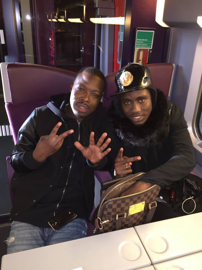 Waly Seck à Paris en compagnie de son homme de confiance Omar Kanté pour les derniers réglages du 07 mars Waly Seck à Paris en compagnie de son homme de confiance Omar Kanté pour les derniers réglages du 07 mars