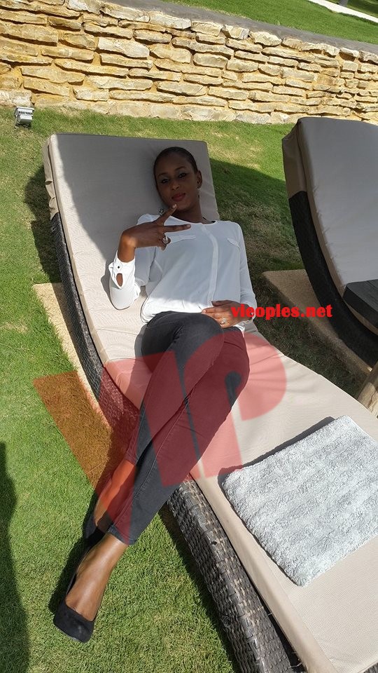 L'ex miss Sénégal 2009, Fatima Diallo très en forme dans son mariage.Regardez L'ex miss Sénégal 2009, Fatima Diallo très en forme dans son mariage.Regardez