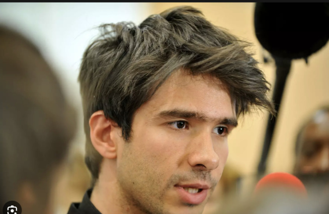 Arrestation présumée de Juan Branco après la conférence de presse du pool d’avocat d’Ousmane Sonko Arrestation présumée de Juan Branco après la conférence de presse du pool d’avocat d’Ousmane Sonko