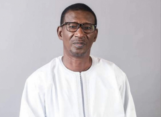 Un coup de poignard dans le dos de notre démocratie - par Prof Mary Teuw Niane Un coup de poignard dans le dos de notre démocratie - par Prof Mary Teuw Niane