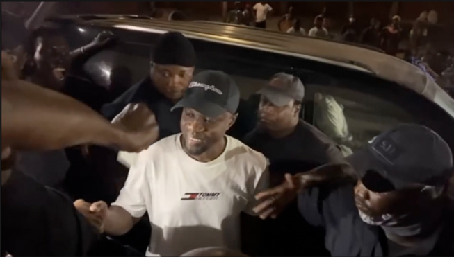 Accueil chaleureux, récital de Coran… : Les premiers jours d'Ousmane Sonko à la prison de Sébikhotane Accueil chaleureux, récital de Coran… : Les premiers jours d'Ousmane Sonko à la prison de Sébikhotane