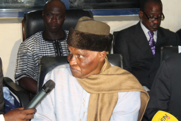 Précision du Comité Directeur du Pds sur le différend opposant Toussaint Manga à Fatou Thiam Précision du Comité Directeur du Pds sur le différend opposant Toussaint Manga à Fatou Thiam