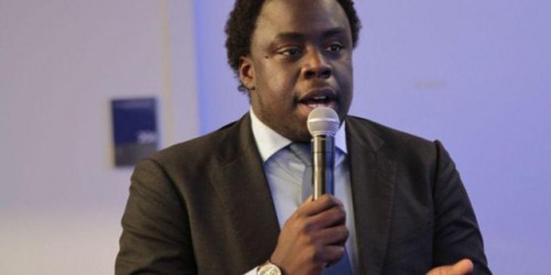 France : Le président des Jeunes UMP serait sans papiers France : Le président des Jeunes UMP serait sans papiers