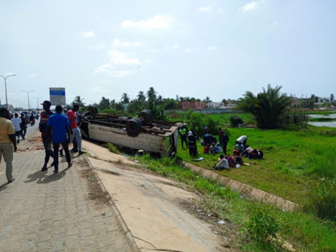 Grave accident près du Technopôle: Plusieurs victimes enregistrées Grave accident près du Technopôle: Plusieurs victimes enregistrées