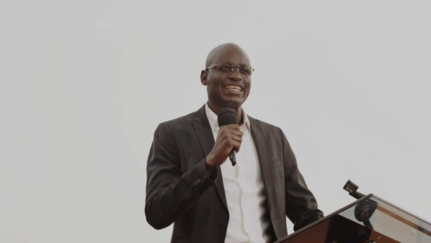Abass Fall À Barth : « Les Chiens Aboient, La Caravane Passe » Abass Fall À Barth : « Les Chiens Aboient, La Caravane Passe »