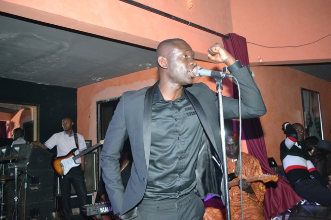 St Valentin: Pape Diouf inonde le Téranga Art de Saly pour un show "Rakadiou amoureux". Regardez St Valentin: Pape Diouf inonde le Téranga Art de Saly pour un show "Rakadiou amoureux". Regardez