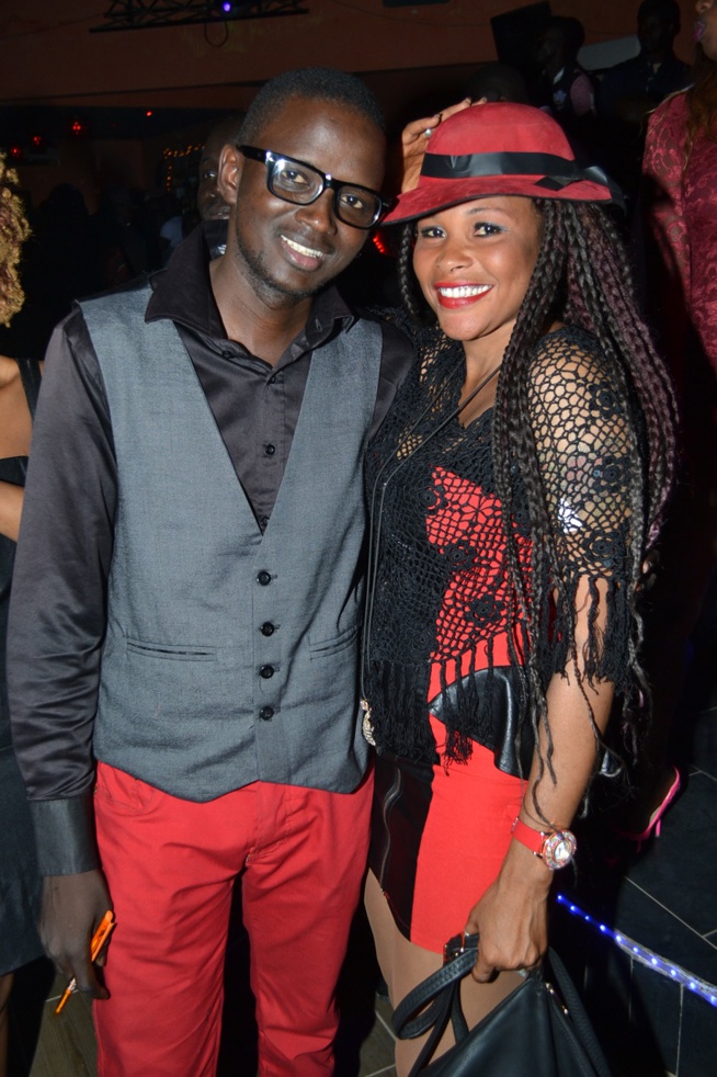 St Valentin: Pape Diouf inonde le Téranga Art de Saly pour un show "Rakadiou amoureux". Regardez St Valentin: Pape Diouf inonde le Téranga Art de Saly pour un show "Rakadiou amoureux". Regardez