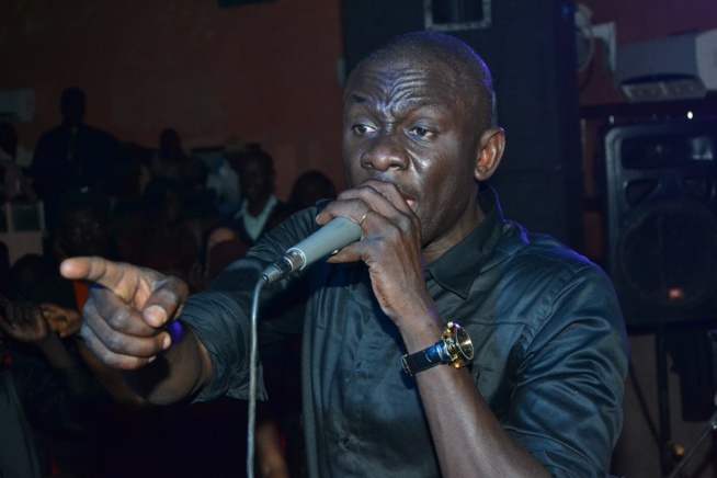 St Valentin: Pape Diouf inonde le Téranga Art de Saly pour un show "Rakadiou amoureux". Regardez St Valentin: Pape Diouf inonde le Téranga Art de Saly pour un show "Rakadiou amoureux". Regardez