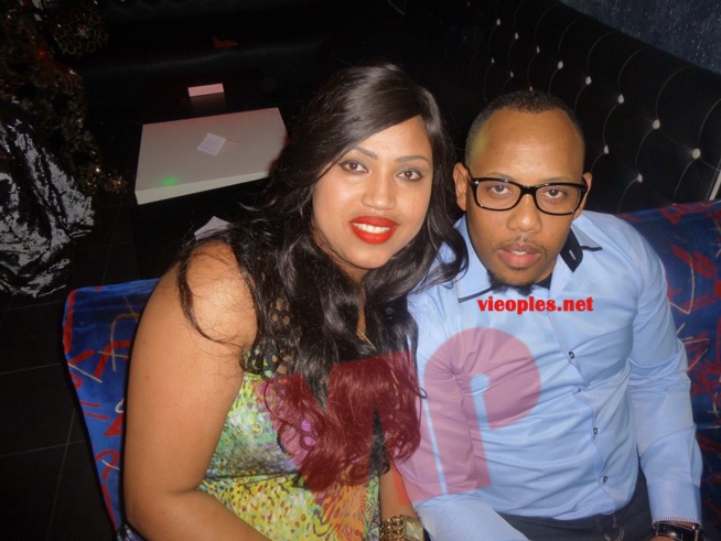 Photos + vidéo: Anniversaire du chanteur Magou Mbaye, choucou des parisiens draine du monde au Star Night Photos + vidéo: Anniversaire du chanteur Magou Mbaye, choucou des parisiens draine du monde au Star Night