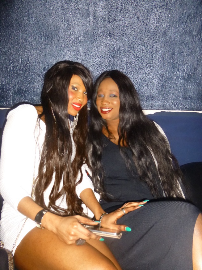 Photos + vidéo: Anniversaire du chanteur Magou Mbaye, choucou des parisiens draine du monde au Star Night Photos + vidéo: Anniversaire du chanteur Magou Mbaye, choucou des parisiens draine du monde au Star Night