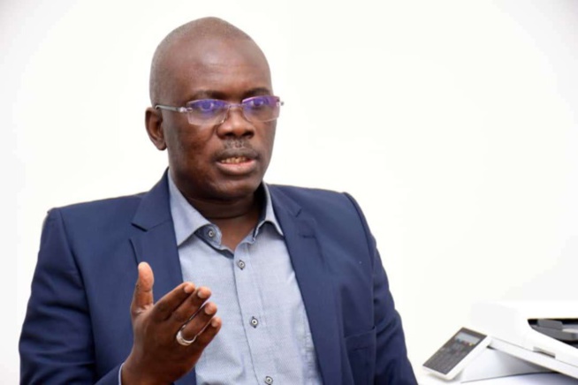 « Felwine Sarr glisse vers l'innommable », par Dr Ousmane Cissé « Felwine Sarr glisse vers l'innommable », par Dr Ousmane Cissé