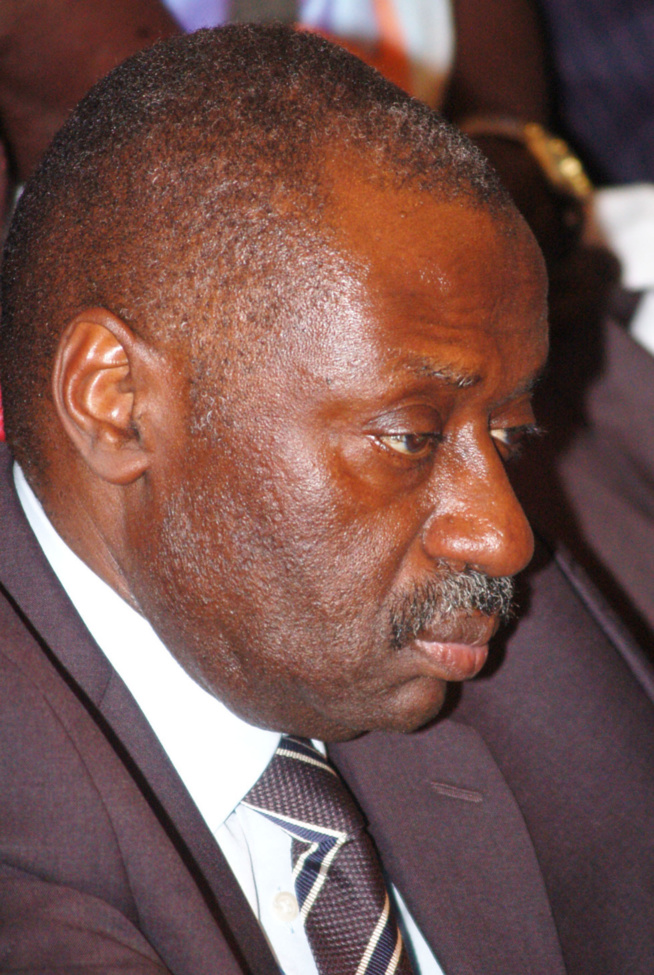 Procès Karim Wade : L'émouvante plaidoirie de Me Michel Basse, avocat de Mbaye Ndiaye Procès Karim Wade : L'émouvante plaidoirie de Me Michel Basse, avocat de Mbaye Ndiaye