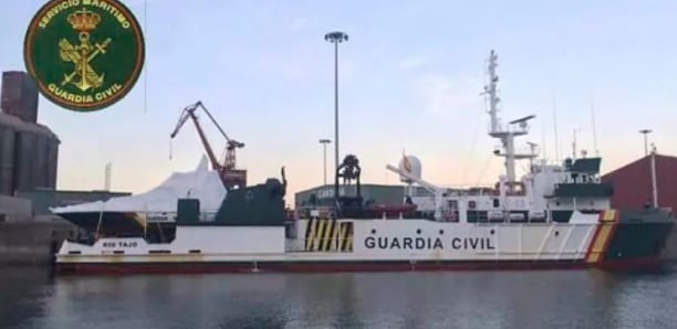 Mauritanie : Fin De Calvaire Pour Les 168 Migrants Sénégalais Coincés Dans Un Bateau Espagnol Mauritanie : Fin De Calvaire Pour Les 168 Migrants Sénégalais Coincés Dans Un Bateau Espagnol