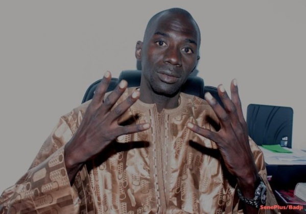 Omar Faye, Leral Askan wi : "Macky Sall est en train d'inaugurer les réalisations du prisonnier Karim" Omar Faye, Leral Askan wi : "Macky Sall est en train d'inaugurer les réalisations du prisonnier Karim"