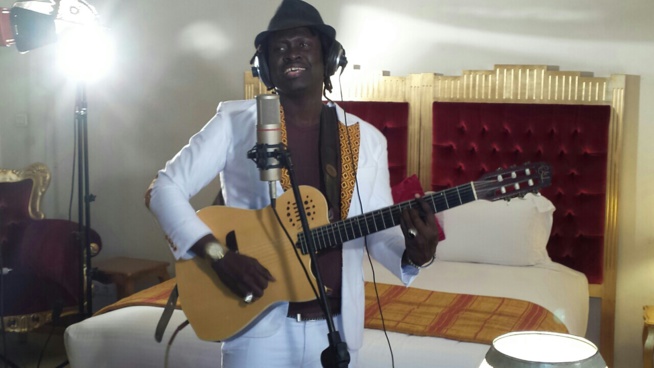 Images: Avant première de la nouvelle vidéo de Yoro Ndiaye Images: Avant première de la nouvelle vidéo de Yoro Ndiaye