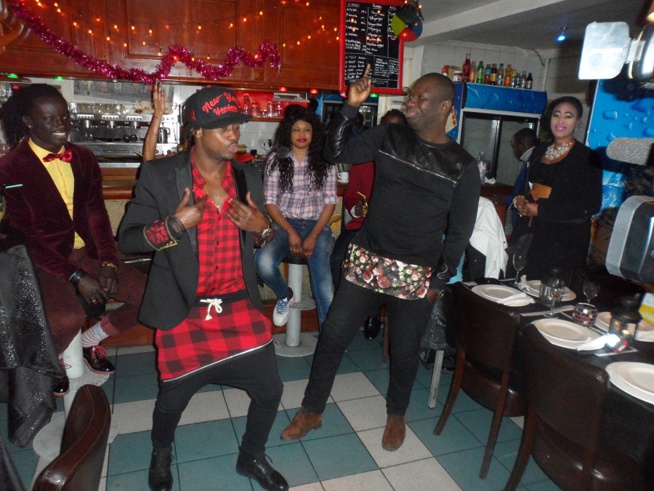 Eclusivité: Les premiéres images de la nouvelle vidéo clip de Jule Danse de Paris feat Salam Diallo et Waly Seck. Regardez Eclusivité: Les premiéres images de la nouvelle vidéo clip de Jule Danse de Paris feat Salam Diallo et Waly Seck. Regardez