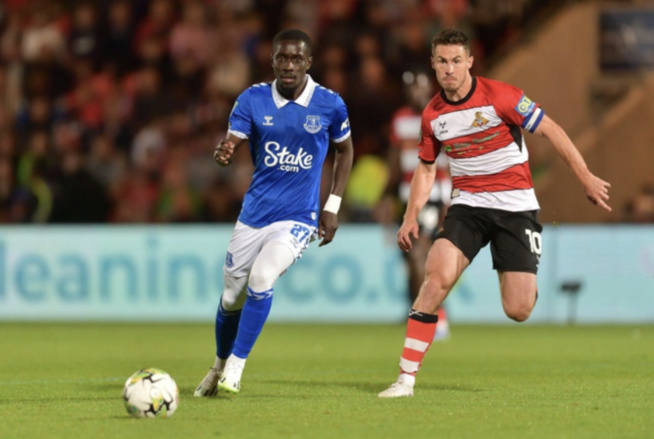 L’impact imminent d’Idrissa Gueye : une énigme qui suscite l’intérêt du milieu de terrain d’Everton L’impact imminent d’Idrissa Gueye : une énigme qui suscite l’intérêt du milieu de terrain d’Everton