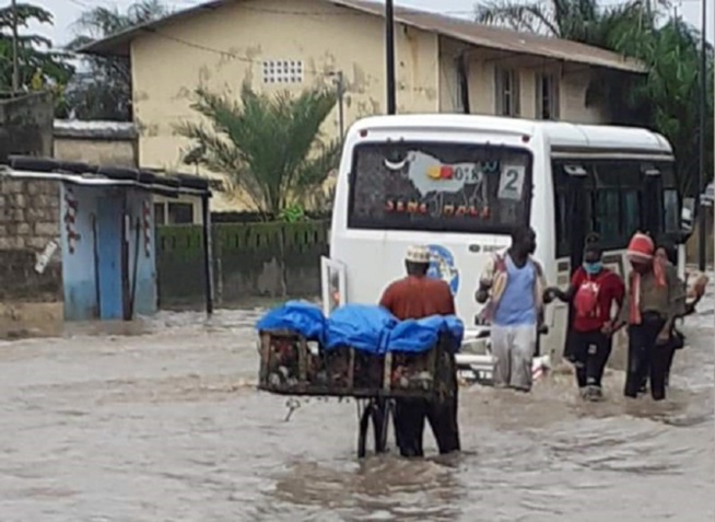 Inondations à l’est et au sud du Sénégal : Plusieurs quartiers de Tambacounda et Ziguinchor subissent le même sort Inondations à l’est et au sud du Sénégal : Plusieurs quartiers de Tambacounda et Ziguinchor subissent le même sort