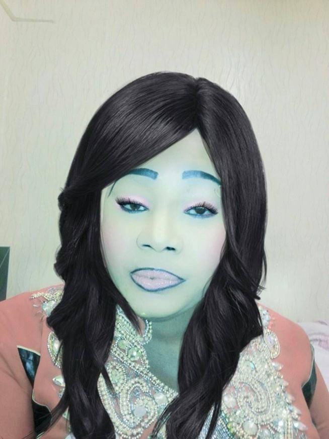 Les awards du pire maquillage. Regardez Les awards du pire maquillage. Regardez