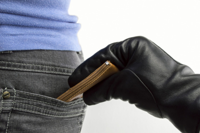 Hôtel Pullman : Un polygame vole un portefeuille et finit en prison Hôtel Pullman : Un polygame vole un portefeuille et finit en prison