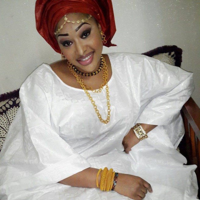 LE AWARD DU MEILLEUR MAQUILLAGE LE AWARD DU MEILLEUR MAQUILLAGE