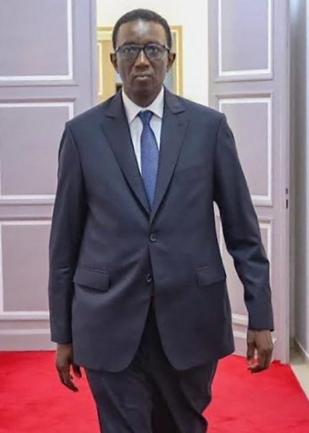 Portrait de M. Amadou Ba candidat officielle de Benno aux éléctions présidentielles de 2024 Portrait de M. Amadou Ba candidat officielle de Benno aux éléctions présidentielles de 2024