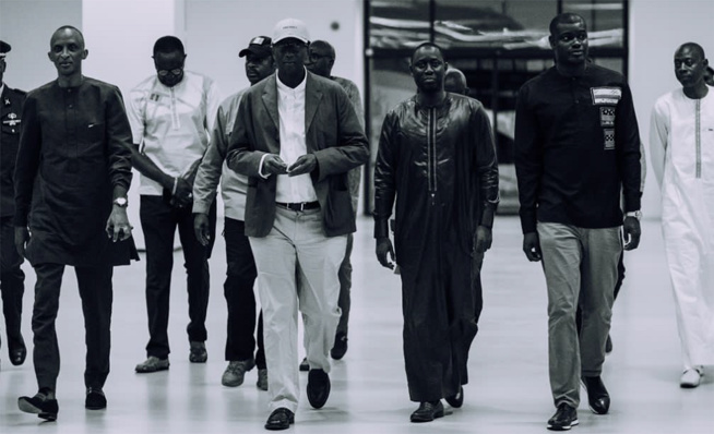 Sénégal vs Algérie : Le Premier Ministre, Ministre des Sports Amadou BA rend visite aux Lions Sénégal vs Algérie : Le Premier Ministre, Ministre des Sports Amadou BA rend visite aux Lions