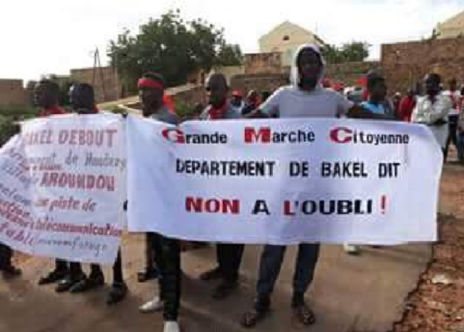 Enclavement du département de Bakel : Des jeunes menacent de boycotter la Présidentielle Enclavement du département de Bakel : Des jeunes menacent de boycotter la Présidentielle