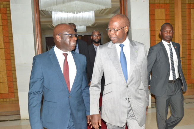 Les premières images de la 22e Session Economique Annuelles avec le MEDS au King Fhad Place. Les premières images de la 22e Session Economique Annuelles avec le MEDS au King Fhad Place.