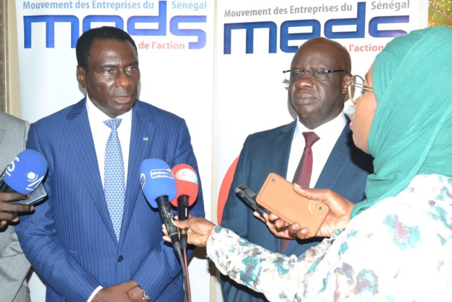 Les premières images de la 22e Session Economique Annuelles avec le MEDS au King Fhad Place. Les premières images de la 22e Session Economique Annuelles avec le MEDS au King Fhad Place.