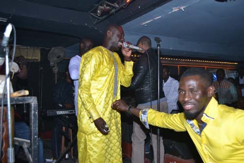 Les images de la soirée de Pape Diouf ce vendredi au Madison. Regardez Les images de la soirée de Pape Diouf ce vendredi au Madison. Regardez