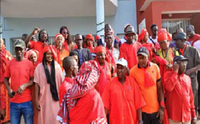 Face au mutisme étatique : Les travailleurs des collectivités territoriales décrètent une nouvelle grève de 5 jours à compter de lundi Face au mutisme étatique : Les travailleurs des collectivités territoriales décrètent une nouvelle grève de 5 jours à compter de lundi